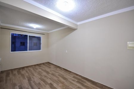 Sala de apartamento para alugar com 2 quartos, 42m² em Jardim Helga, São Paulo