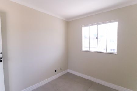 Apartamento para alugar com 68m², 2 quartos e sem vagaQuarto