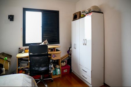 Apartamento à venda com 75m², 3 quartos e 2 vagasQuarto 2