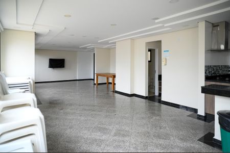 Apartamento à venda com 75m², 3 quartos e 2 vagasCopa Salão de Festas