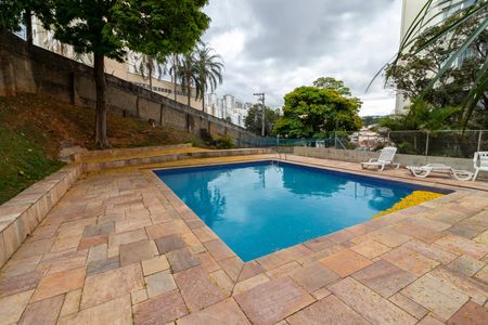 Apartamento à venda com 42m², 2 quartos e 1 vaga Apartamento à venda com 42m², 2 quartos e 1 vagaÁrea comum - Piscina