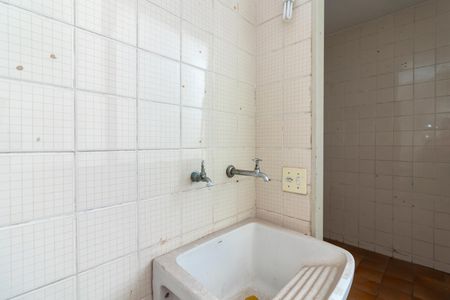 Apartamento à venda com 42m², 2 quartos e 1 vaga Apartamento à venda com 42m², 2 quartos e 1 vagaÁrea de Serviço