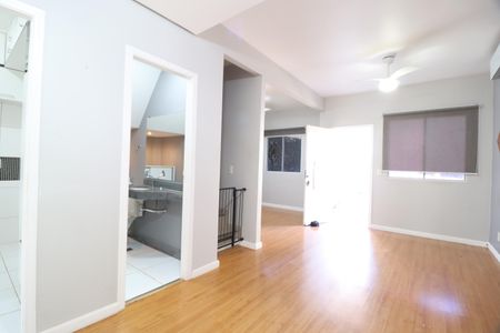 Sala de casa de condomínio para alugar com 3 quartos, 176m² em Tubalina, Uberlândia