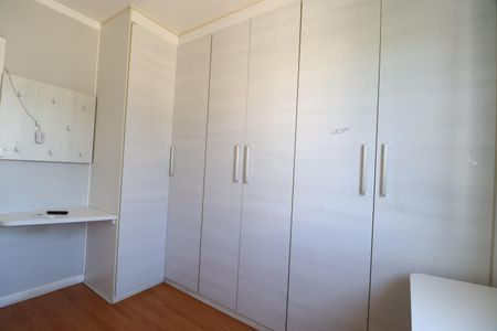 Casa de condomínio para alugar com 176m², 3 quartos e 2 vagasQuarto 2