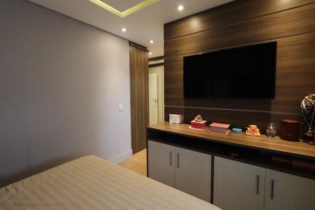 Apartamento à venda com 132m², 3 quartos e 2 vagasSuíte 3