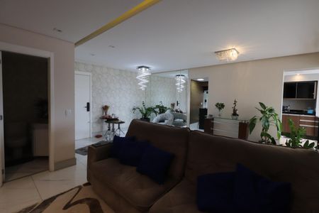 Apartamento à venda com 132m², 3 quartos e 2 vagasSala