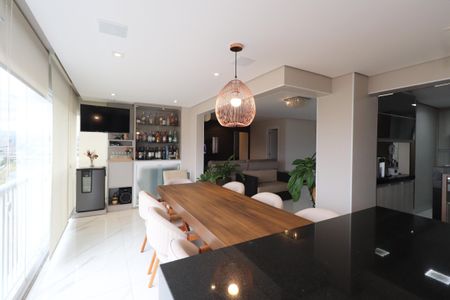 Apartamento à venda com 132m², 3 quartos e 2 vagasSacada