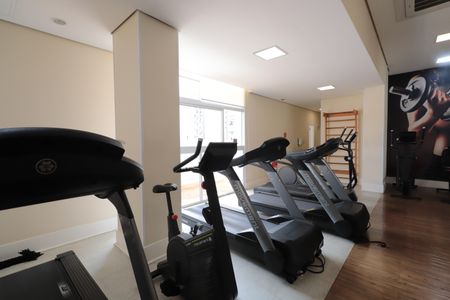 Apartamento à venda com 132m², 3 quartos e 2 vagasÁrea comum - Academia