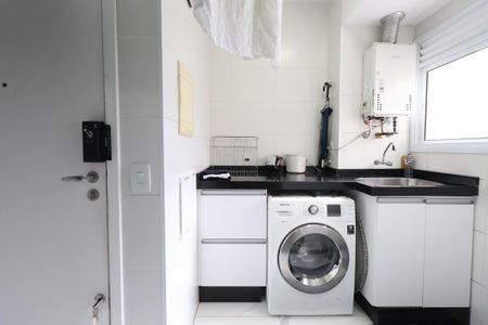 Apartamento à venda com 132m², 3 quartos e 2 vagasÁrea de Serviço