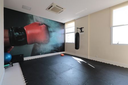 Apartamento à venda com 132m², 3 quartos e 2 vagasÁrea comum - Academia