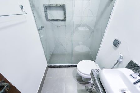 Apartamento à venda com 81m², 2 quartos e sem vagaBanheiro