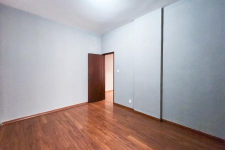 Apartamento à venda com 81m², 2 quartos e sem vagaQuarto 2