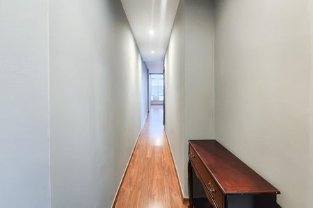 Apartamento à venda com 81m², 2 quartos e sem vagaCorredor