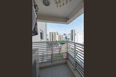 Apartamento à venda com 181m², 3 quartos e 3 vagas Apartamento à venda com 181m², 3 quartos e 3 vagasÁrea de serviço