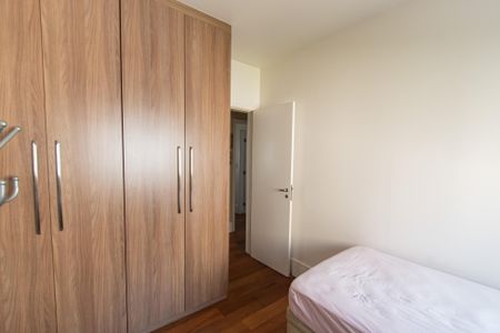 Apartamento à venda com 181m², 3 quartos e 3 vagas Apartamento à venda com 181m², 3 quartos e 3 vagasSuíte 1