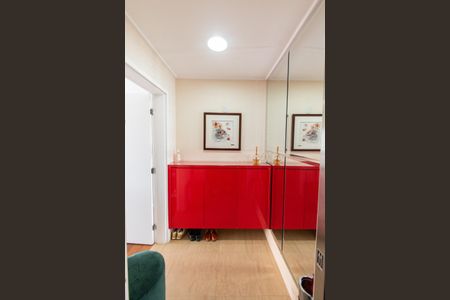 Apartamento à venda com 181m², 3 quartos e 3 vagas Apartamento à venda com 181m², 3 quartos e 3 vagasHall privativo elevador