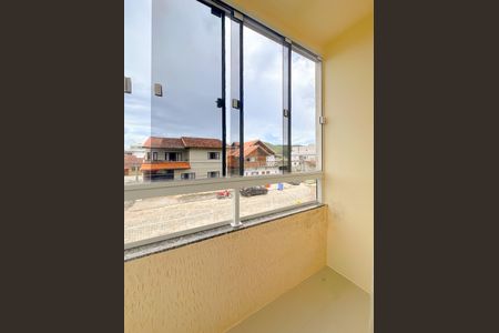 Apartamento para alugar com 77m², 2 quartos e 1 vagaVaranda