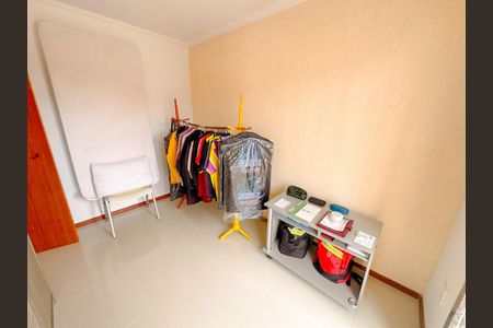 Apartamento para alugar com 77m², 2 quartos e 1 vagaQuarto