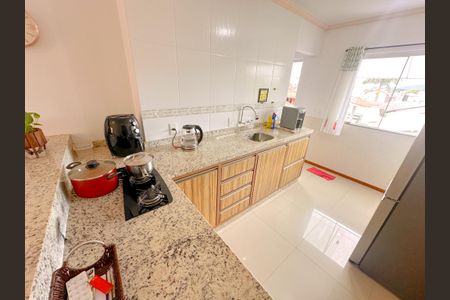 Apartamento para alugar com 77m², 2 quartos e 1 vagaCozinha