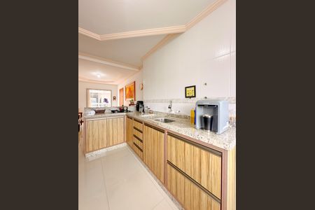 Apartamento para alugar com 77m², 2 quartos e 1 vagaCozinha