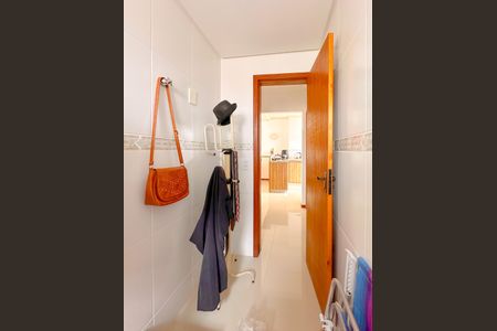 Apartamento para alugar com 77m², 2 quartos e 1 vagaCloset