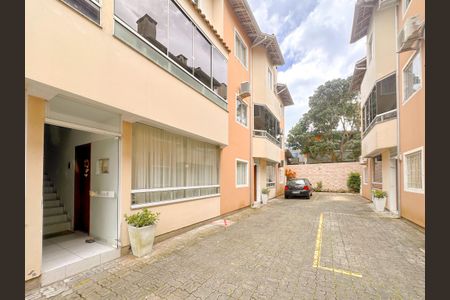 Apartamento para alugar com 77m², 2 quartos e 1 vagaÁrea comum