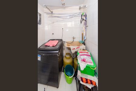 Apartamento à venda com 70m², 3 quartos e 1 vagaÁrea de serviço