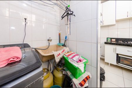 Apartamento à venda com 70m², 3 quartos e 1 vagaÁrea de serviço