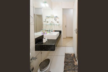 Apartamento à venda com 70m², 3 quartos e 1 vagaBanheiro