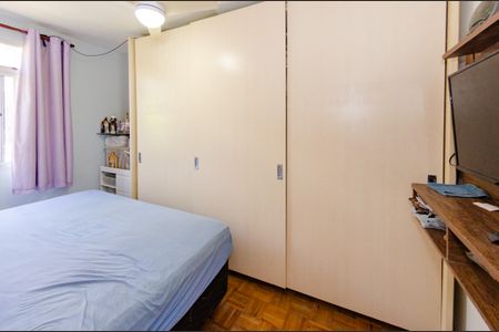 Apartamento à venda com 70m², 3 quartos e 1 vagaQuarto 2