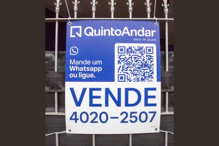 Casa à venda com 196m², 4 quartos e 2 vagasPlaquinha