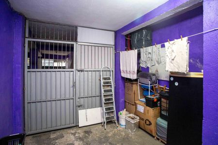 Casa à venda com 196m², 4 quartos e 2 vagasÁrea de Serviço