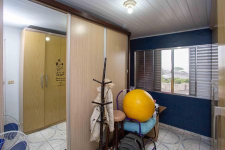 Casa à venda com 196m², 4 quartos e 2 vagasQuarto de Serviço