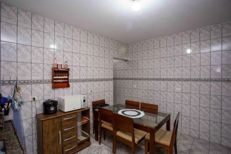 Casa à venda com 196m², 4 quartos e 2 vagasCozinha
