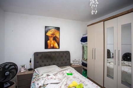 Casa à venda com 196m², 4 quartos e 2 vagasQuarto