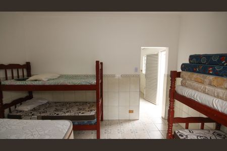 Casa para alugar com 175m², 1 quarto e 2 vagasQuarto 