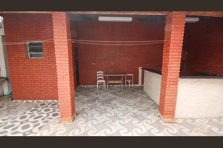 Casa para alugar com 175m², 1 quarto e 2 vagasQuintal