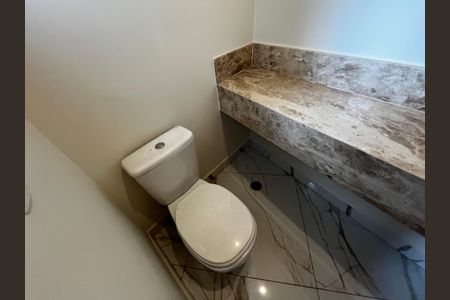 Casa à venda com 185m², 3 quartos e 3 vagasLavabo