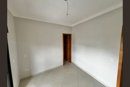 Casa à venda com 185m², 3 quartos e 3 vagasQuarto Suíte 1