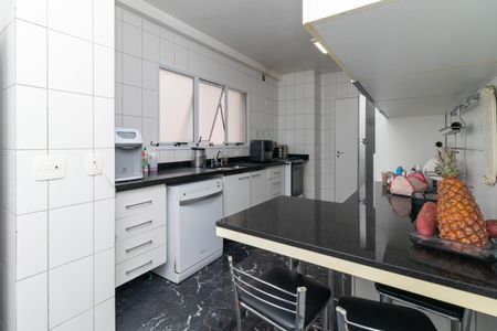 Apartamento à venda com 151m², 3 quartos e 3 vagasCozinha
