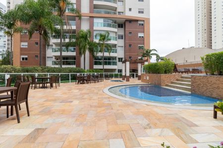 Apartamento à venda com 151m², 3 quartos e 3 vagasÁrea Comum - Piscina