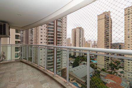 Apartamento à venda com 151m², 3 quartos e 3 vagasVaranda gourmet