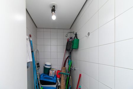 Apartamento à venda com 151m², 3 quartos e 3 vagasBanheiro de Serviço