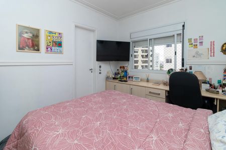 Apartamento à venda com 151m², 3 quartos e 3 vagasSuíte 2