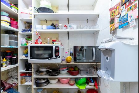 Casa à venda com 137m², 4 quartos e 2 vagasCozinha - Despensa