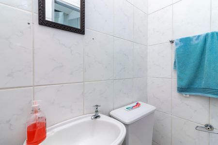 Casa à venda com 137m², 4 quartos e 2 vagasBanheiro de Serviço