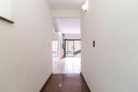 Casa à venda com 137m², 4 quartos e 2 vagasCorredor de Entrada