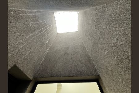 Casa à venda com 185m², 3 quartos e 4 vagasSuíte 2 Sacada