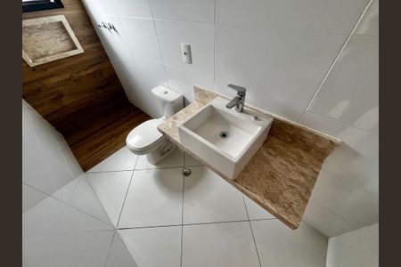 Casa à venda com 185m², 3 quartos e 4 vagasBanheiro da Suíte 3