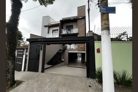 Casa à venda com 185m², 3 quartos e 4 vagasFachada